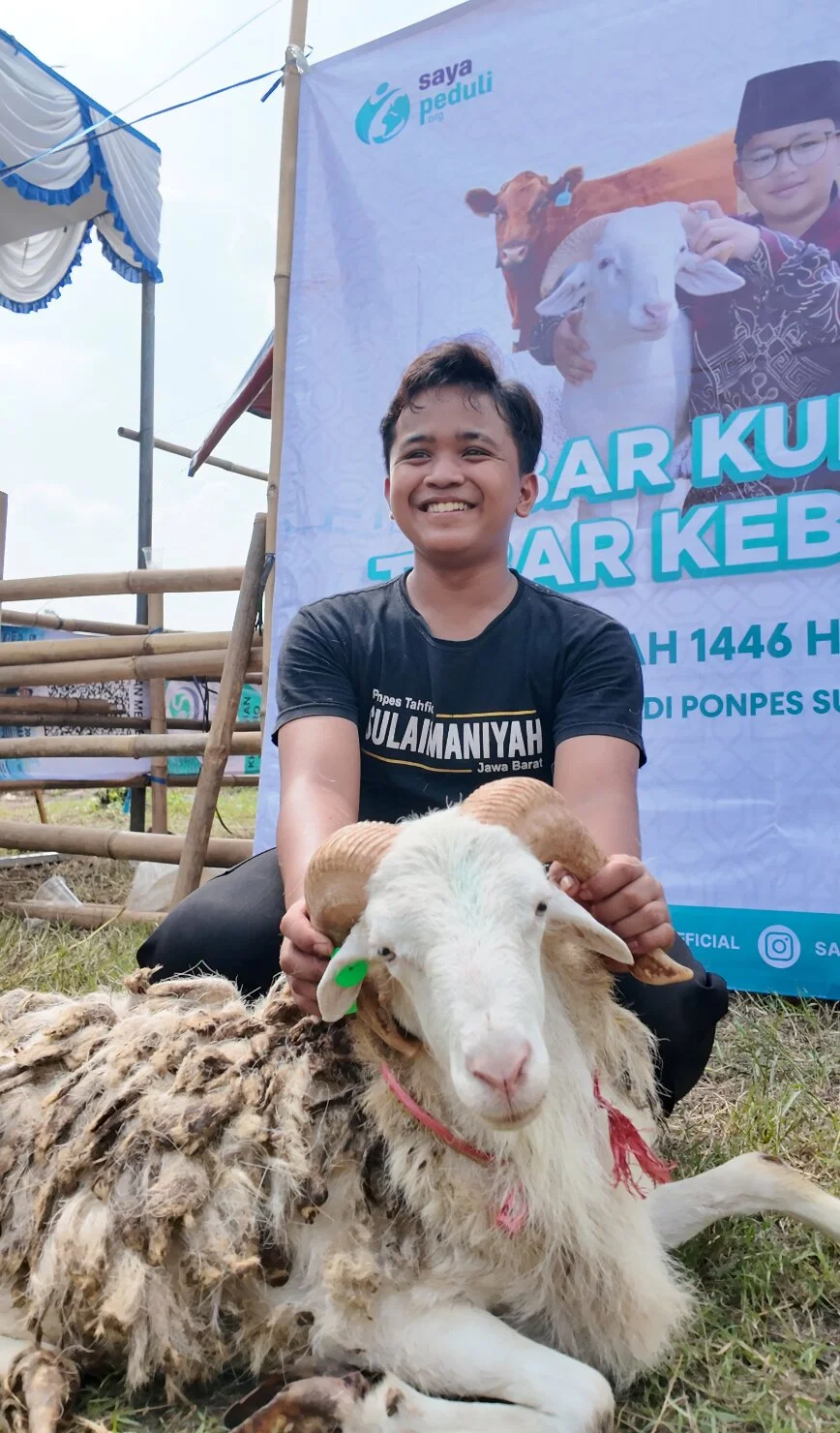 Foto 5 dari album Kurban Bersama Santri 2025